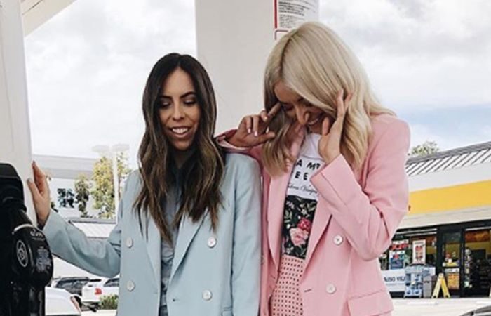 How to Wear Ladies' Fashion Blazers with 5 Different Styles?